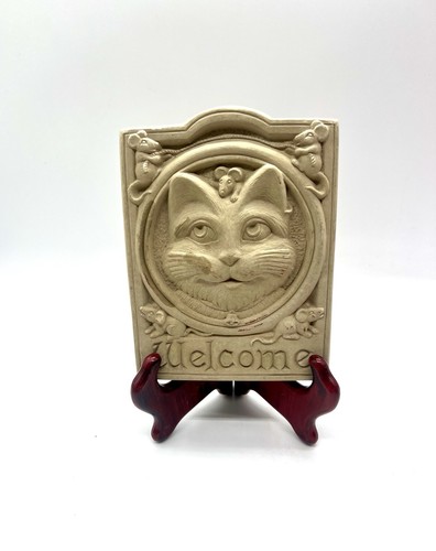 Carruth studio welcome cat - carruth,